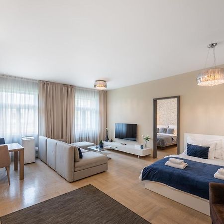 Appartement New Luxury Apt With Ac&Parking In The Center Of Prague Extérieur photo