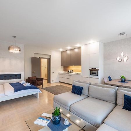 Appartement New Luxury Apt With Ac&Parking In The Center Of Prague Extérieur photo