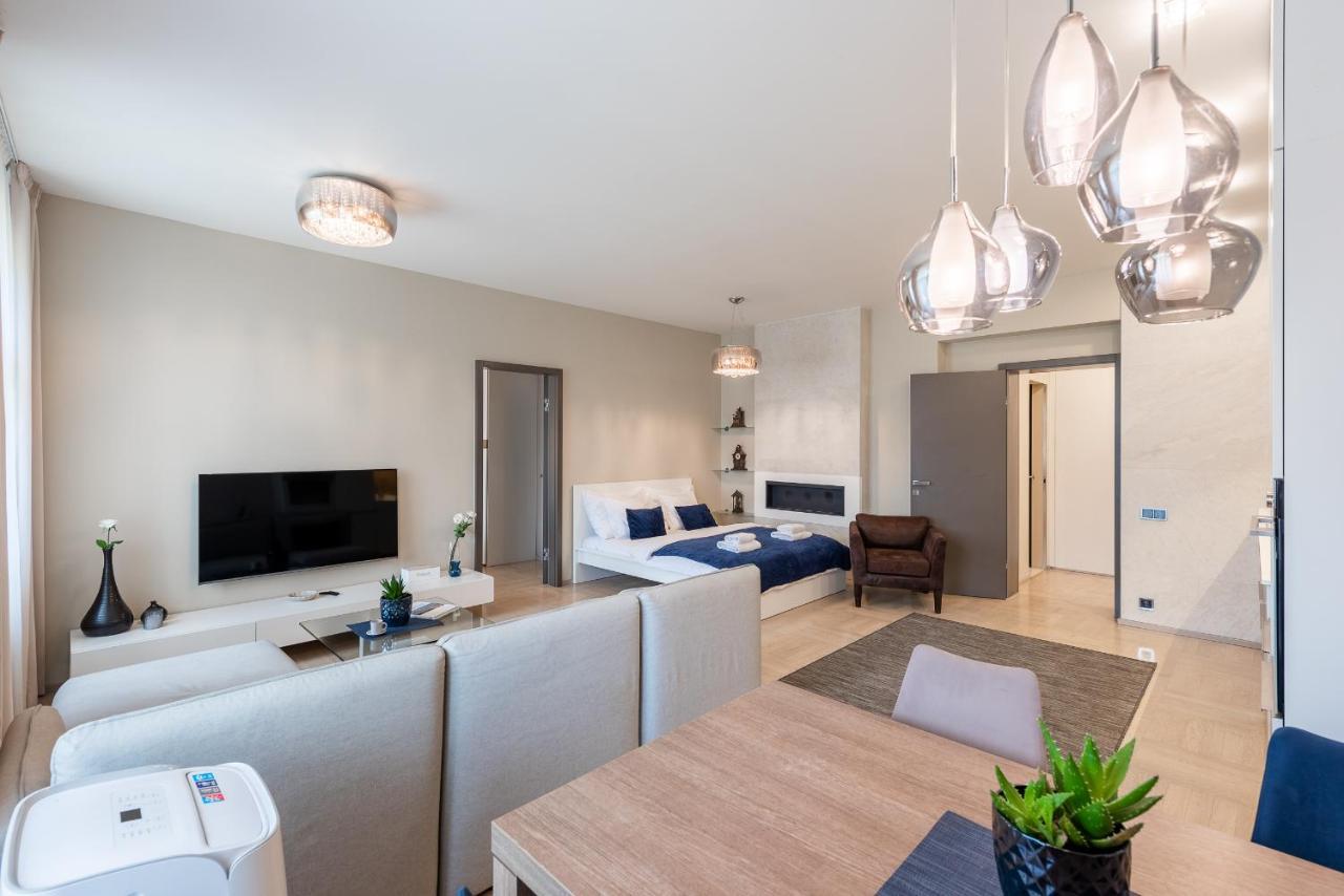 Appartement New Luxury Apt With Ac&Parking In The Center Of Prague Extérieur photo