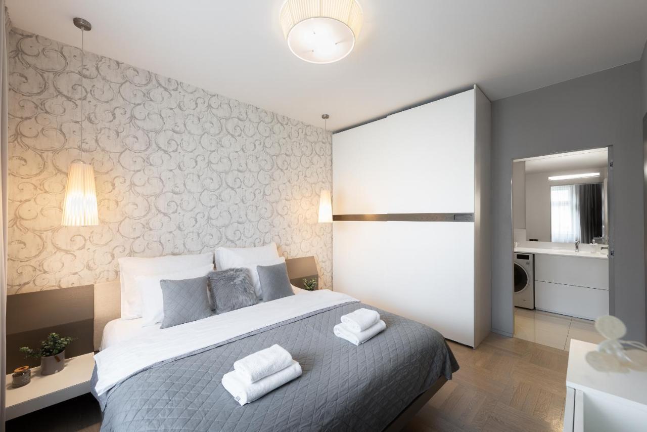 Appartement New Luxury Apt With Ac&Parking In The Center Of Prague Extérieur photo