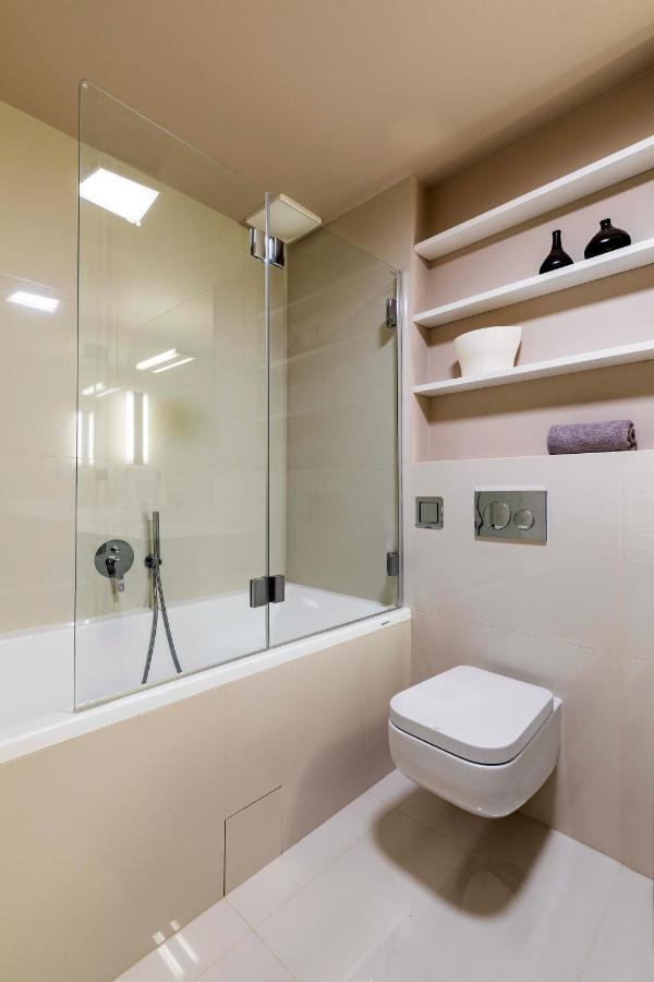 Appartement New Luxury Apt With Ac&Parking In The Center Of Prague Extérieur photo