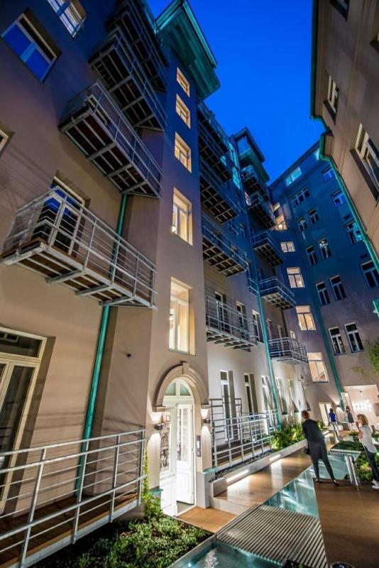 Appartement New Luxury Apt With Ac&Parking In The Center Of Prague Extérieur photo